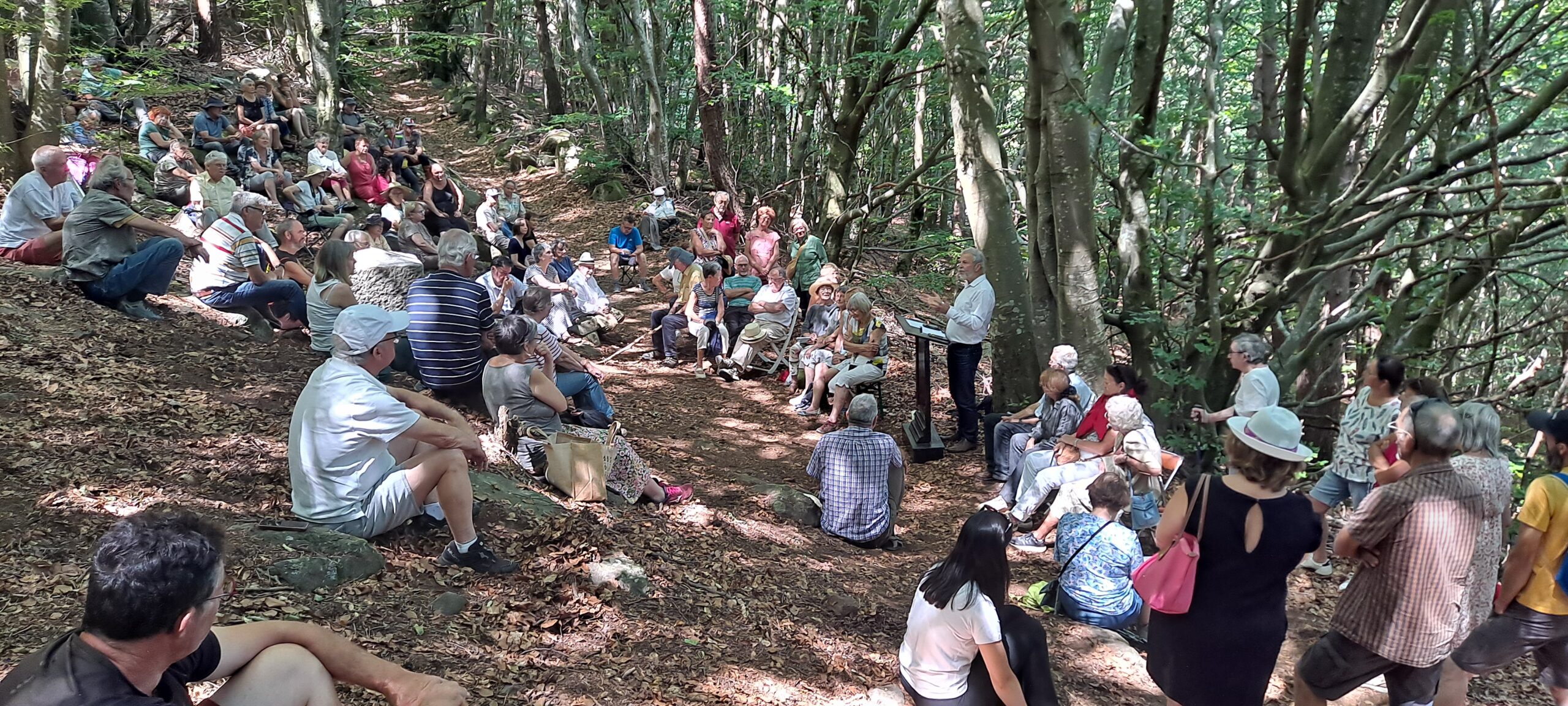 MERCREDI 29 JUILLET sortie à Saint-Genet-Lachamp MERCREDI 29 JUILLET sortie à Saint-Genet-Lachamp